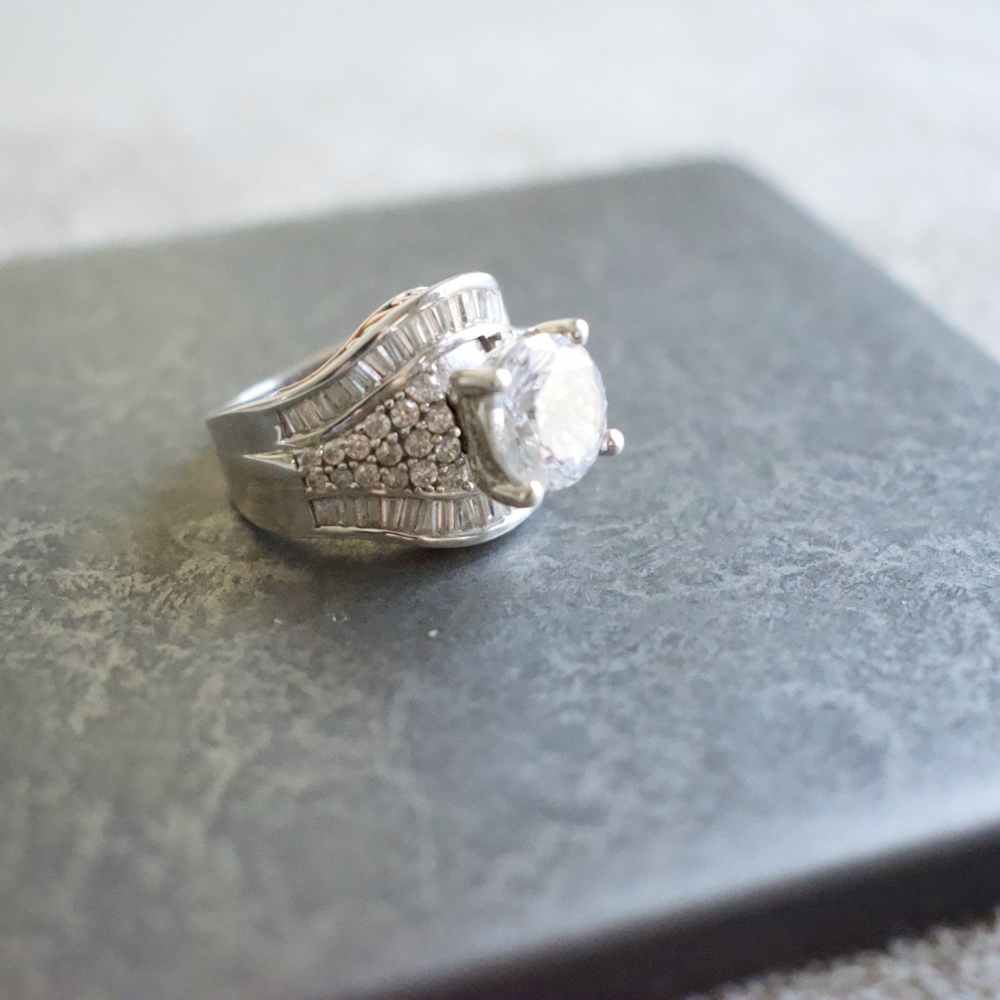 White Diamond Simulant Statement Ring - image 5